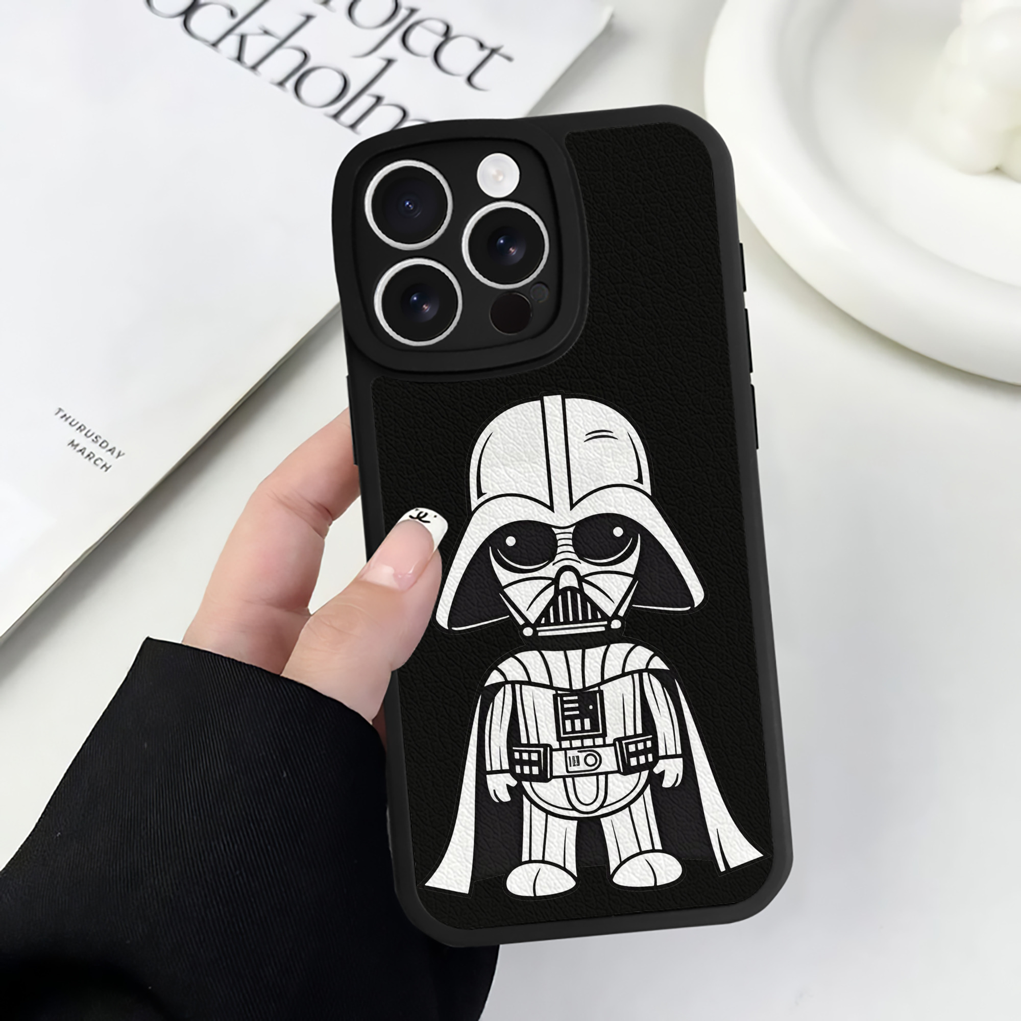 （画像用） スター・ウォーズ Star Wars 【iPhone 16シリーズ対応】シリコンスマホケース（レザー調） 材質：シリコン
